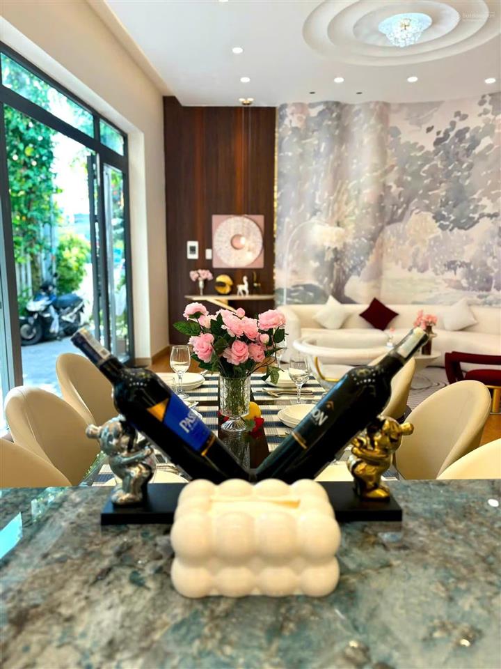 Chỉ 5,95 tỷ nhà 3 tầng xuân đán 2, thanh khê gần biển  ngang khủng