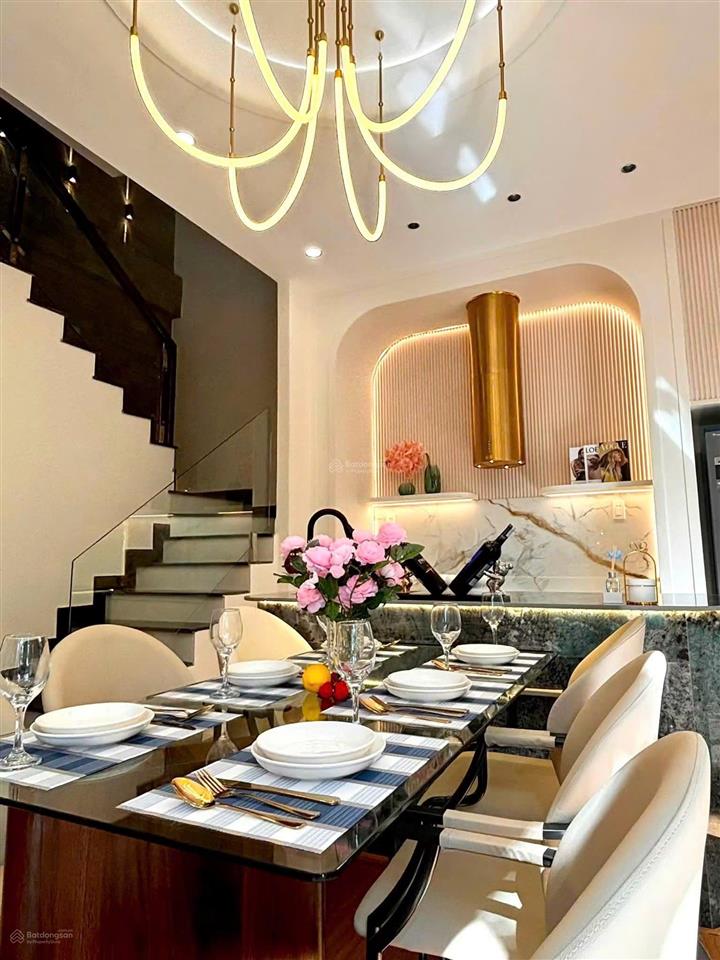 Chỉ 5,95 tỷ nhà 3 tầng xuân đán 2, thanh khê gần biển  ngang khủng