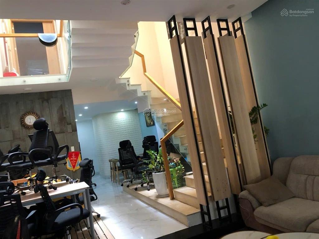 Bán nhà riêng 3 tầng thanh khê, view đẹp gần khu phố hoa thoáng mát, giá hấp dẫn.