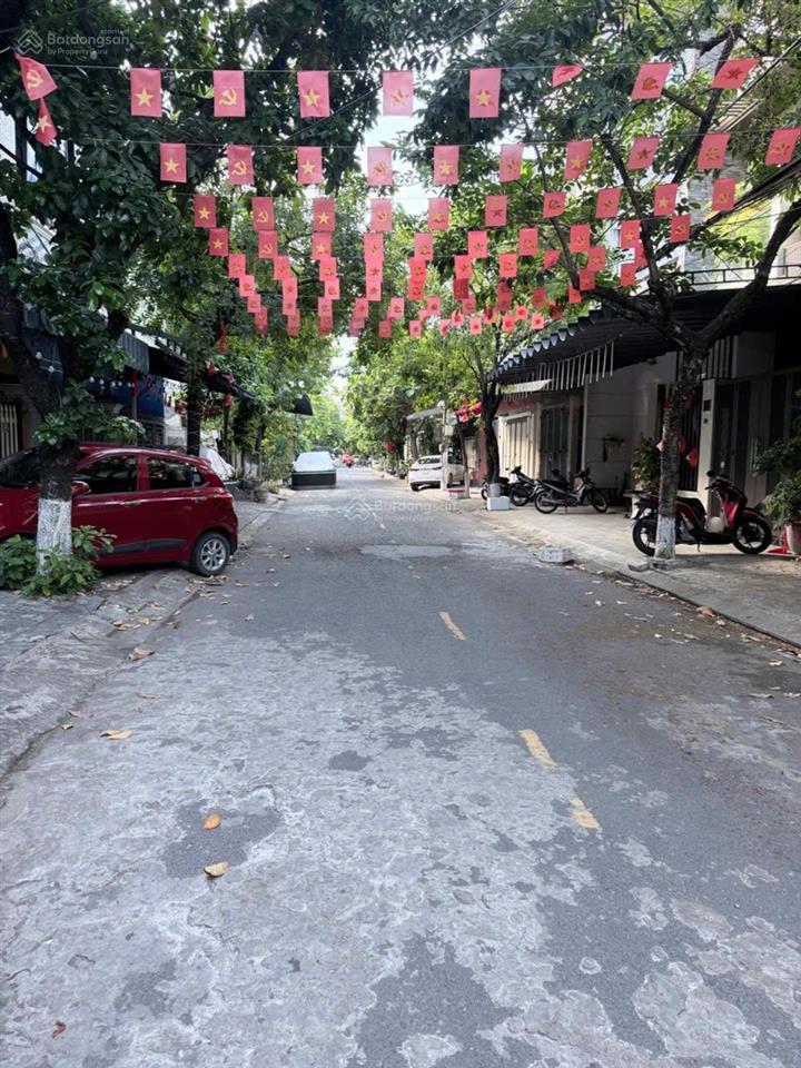 Bán nhà riêng 3 tầng thanh khê, view đẹp gần khu phố hoa thoáng mát, giá hấp dẫn.