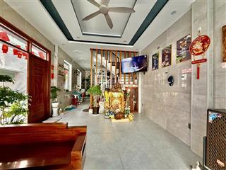 Bán nhà 3 tầng lô góc mặt tiền nguyễn công hoan đang kinh doanh cafe