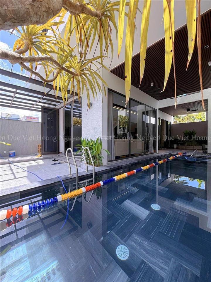 Villa dòng tiền 1,3 tỷ/năm sát sông hàn, sơn trà