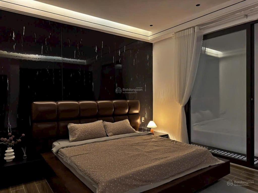 Bán nhà 3 tầng kiệt 4m điện biên phủ  giá hời khu vực trung tâm thành phố.