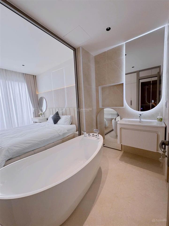 Villa xinh xịn gần biển mỹ khê  5 phút ra bãi biển  khu du lịch sầm uất