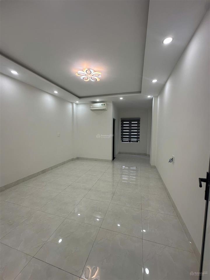 Bán nhà mặt phố phan bôi, siêu hot, khu phố du lịch sầm uất, tiện ích đầy đủ, kinh doanh cực tốt.