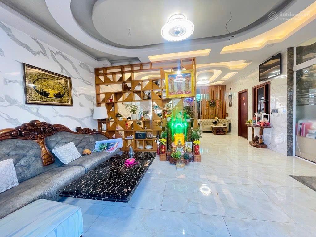 Bán biệt thự vip mặt tiền 18m 5 tầng 450m kinh doanh đỉnh cao phạm văn đồng thủ đức