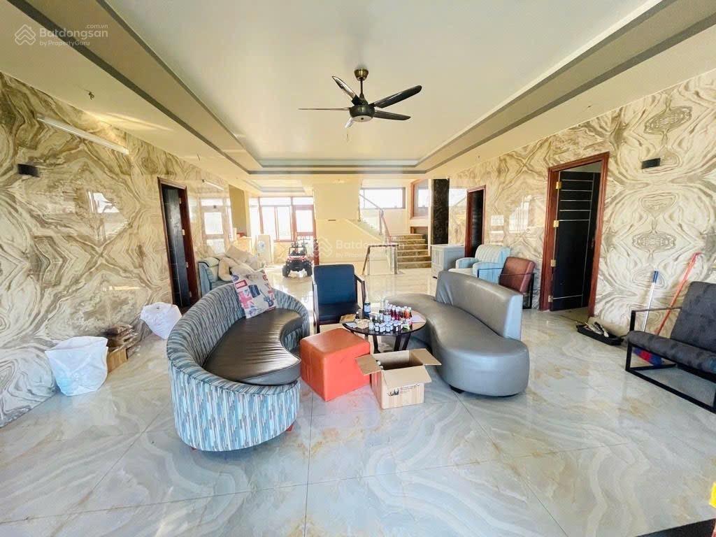 Bán biệt thự vip mặt tiền 18m 5 tầng 450m kinh doanh đỉnh cao phạm văn đồng thủ đức