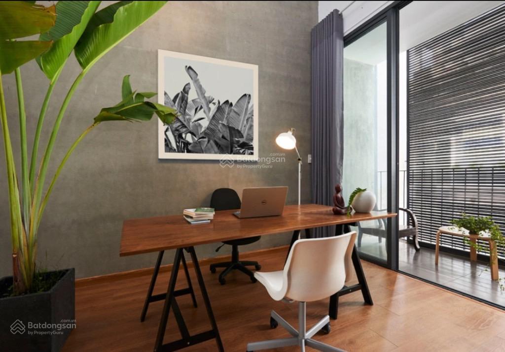 Biệt thự nghỉ dưỡng 2 tầng 200m2 có hồ nước, sân vườn, 6phòng ngủ lê văn việt đình phong phú quận 9