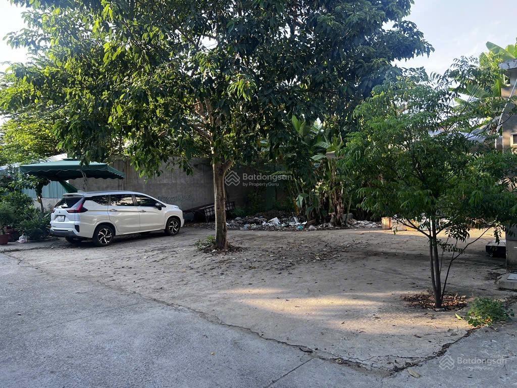 Đất thổ cư ngang 11m giga mall hiệp bình chánh phạm văn đồng thủ đức cho xây hầm giá rẻ đầu tư