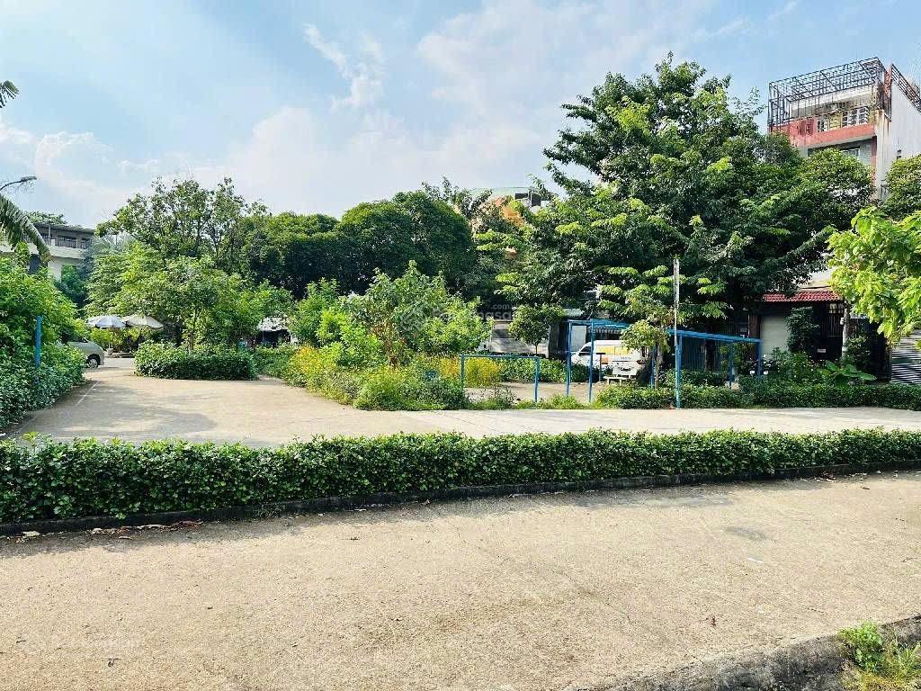 Bán gấp đất biệt thự linh trung thủ đức giá cực rẻ  chủ đi định cư mỹ 246m2  20.2tỷ