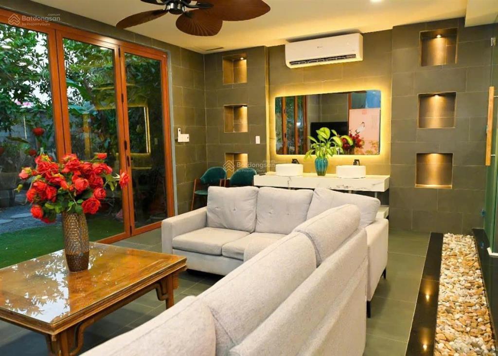 Bán gấp nhà riêng nghĩ dưỡng bề thế sân vườn hồ bơi trường thọ thủ đức  mặt tiền 8m 705m257tỷ