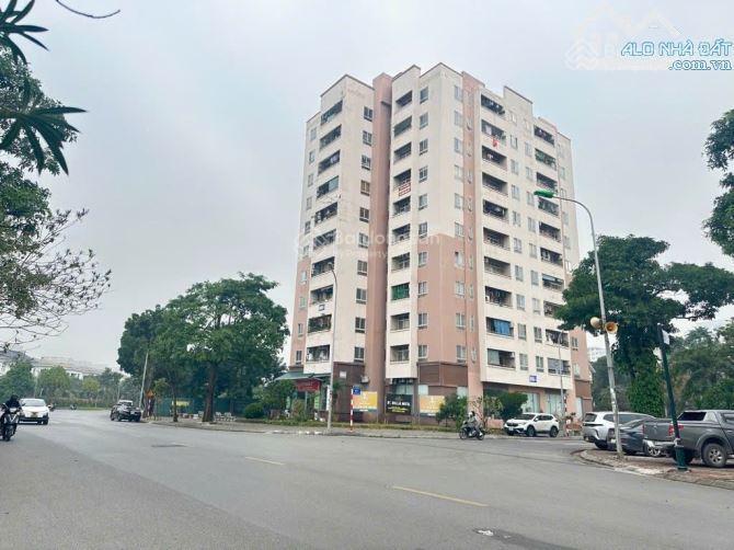 Chính chủ cần bán gấp căn hộ chung cư 2pn, 80m2 tại tòa no8, khu đô thị sài đồng