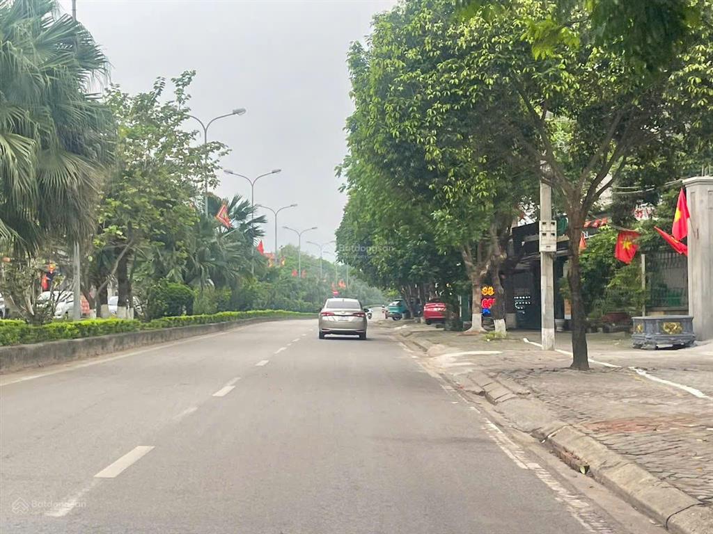 Bán nhà mặt phố 1000m2, 26,5 tỷ tại đền gióng, phù linh, huyện sóc sơn, hà nội