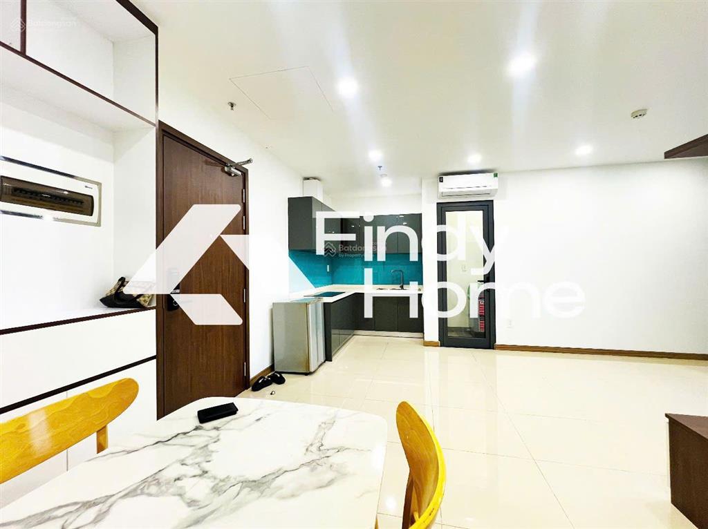 2,2 tỷ sở hữu ngay căn 2pn tầng cao, view cảng biển, full nội thất, vào ở ngay tại phú tài