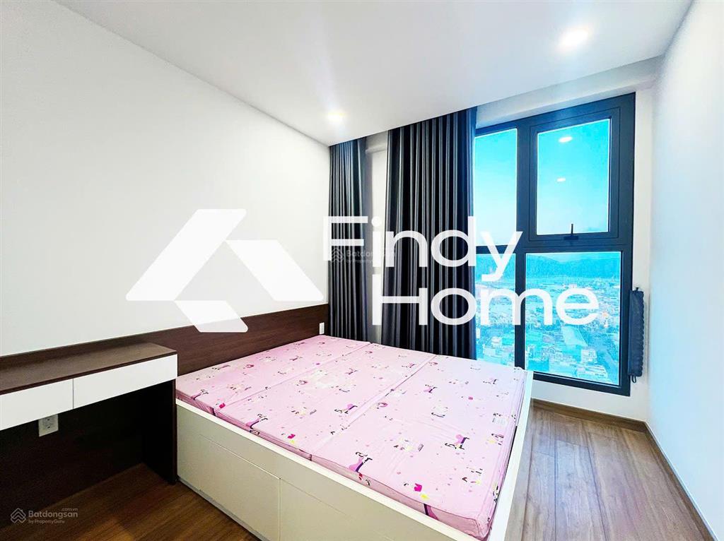 2,2 tỷ sở hữu ngay căn 2pn tầng cao, view cảng biển, full nội thất, vào ở ngay tại phú tài