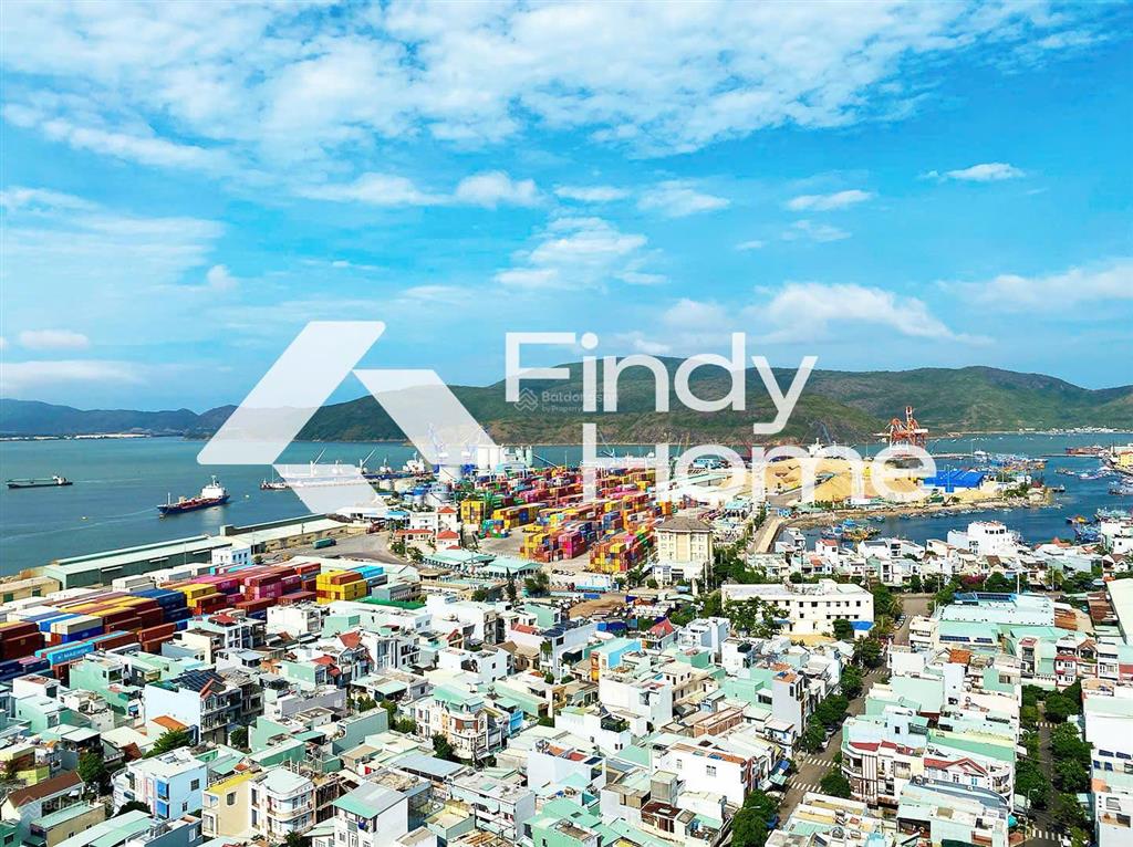 2,2 tỷ sở hữu ngay căn 2pn tầng cao, view cảng biển, full nội thất, vào ở ngay tại phú tài