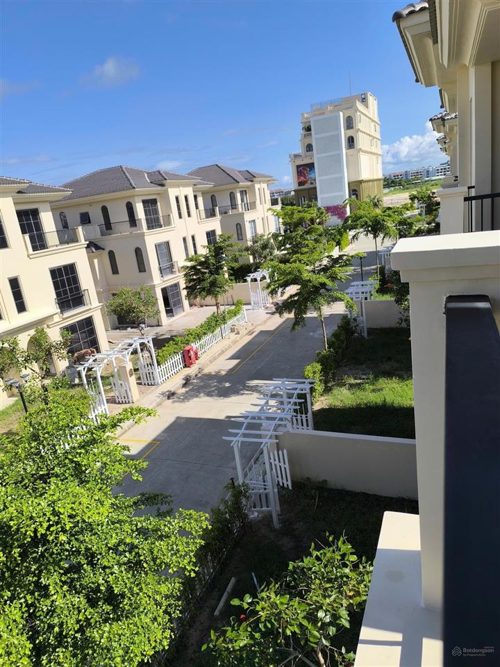 Chính chủ bán biệt thự bãi trường phú quốc đã có sổ hồng,  0907 999 ***