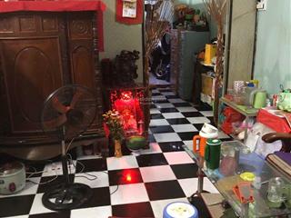 Nhà bán 48,7m2 chính chủ (có thương lượng giá cả)  ngay trung tâm quận tân bình