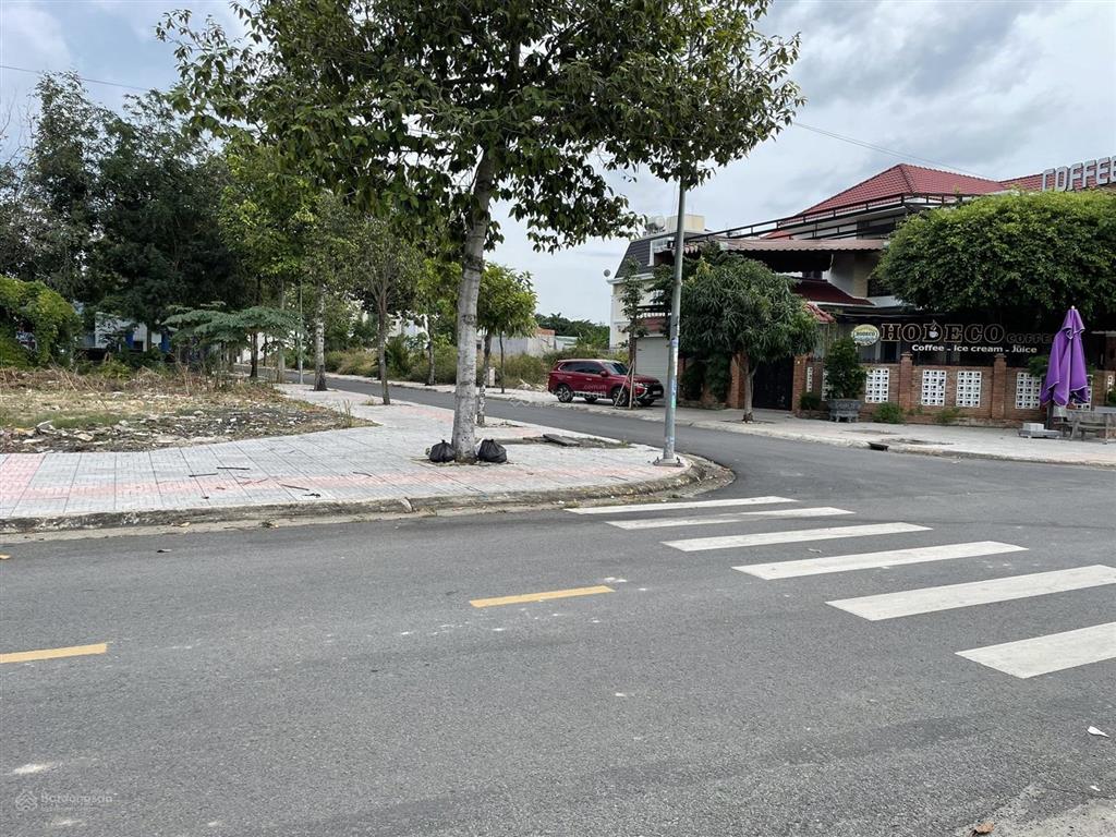 (chính chủ) cần bán gấp nền biệt thự gần chung cư osimi và đường hùng vương phú mỹ