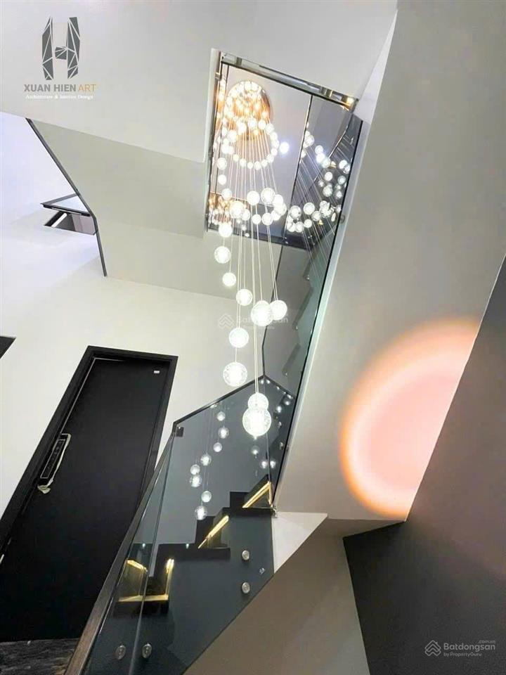 Bán nhà làng châu âu ( euro village 1 )  3 tầng x 100m2  kđt bên bờ sông hàn , hiếm căn bán