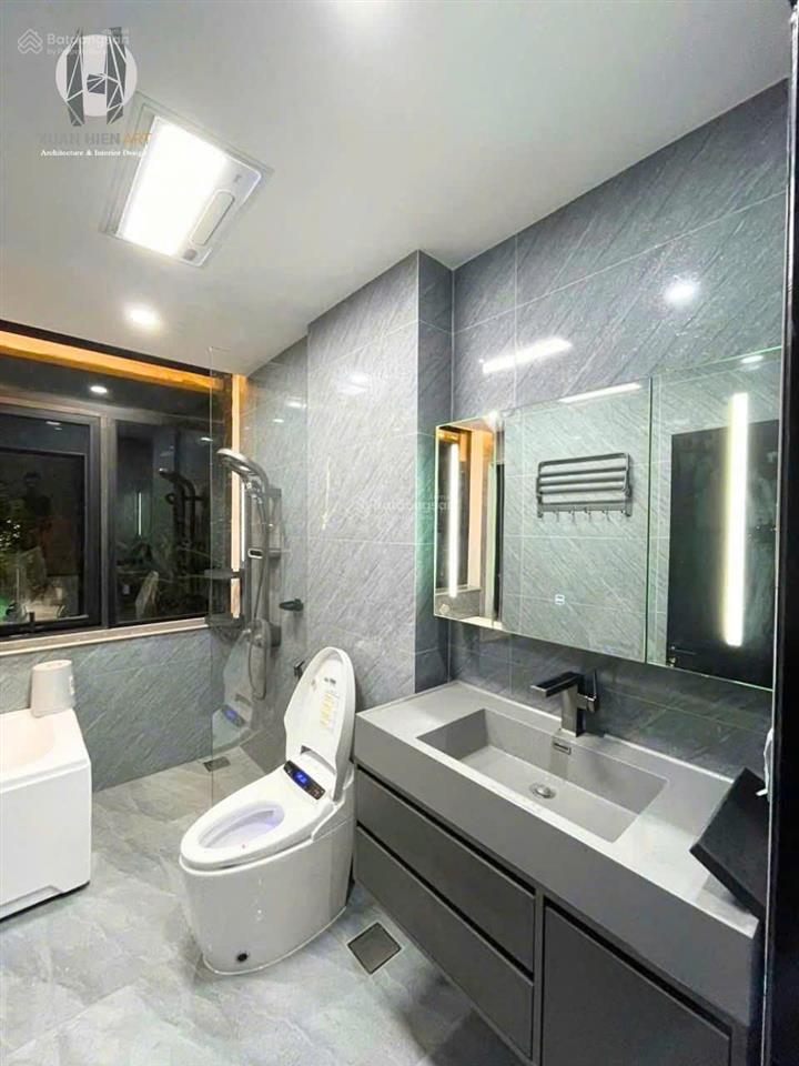 Bán nhà làng châu âu ( euro village 1 )  3 tầng x 100m2  kđt bên bờ sông hàn , hiếm căn bán