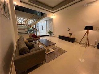 Nhà 2 tầng chế lan viên , sát biển mỹ khê  dt 99m2 ngang hơn 5 mét  thiện chí bán nhanh