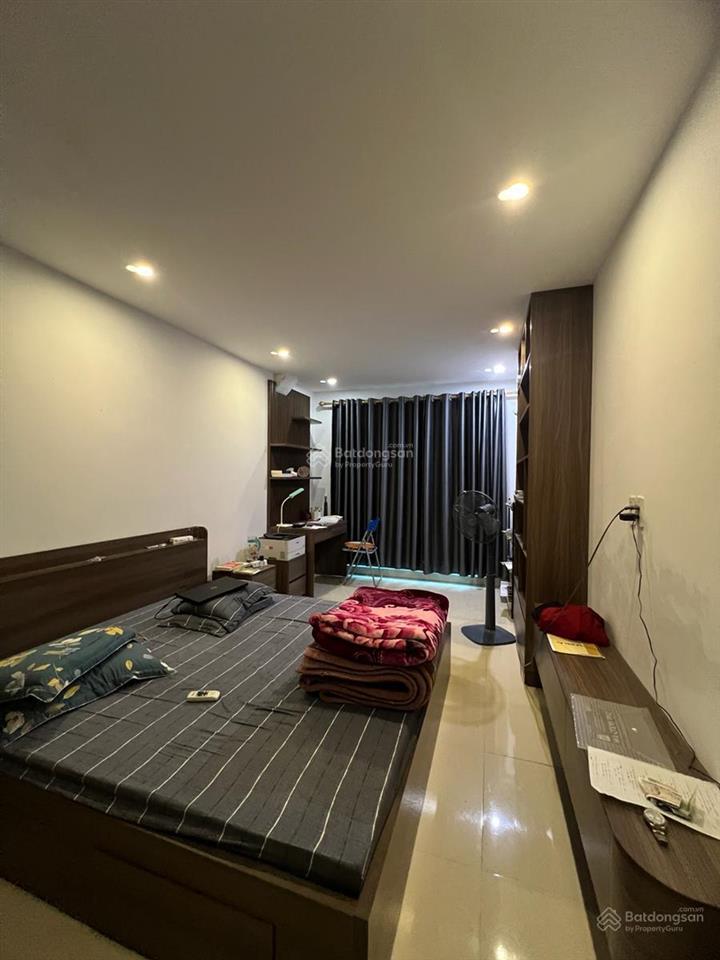 Ngã tư vọng, vf3 vào nhà, full nội thất ở ngay, cách phố 20m, 41m2 x 5 tầng, dân xây chắc chắn