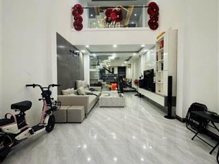 Chỉ 13 tỷ (4mx17m) sở hữu ngay mà mới đẹp, dọn vào ở ngay. đường an bình, q5