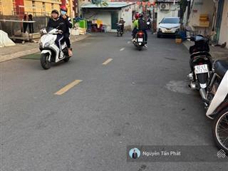 Ngay trường thcs an nhơn  69m2  đường 10m  dòng tiền 10 triệu/tháng  sổ riêng  3.8 tỷ