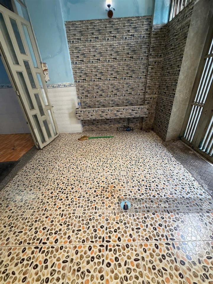 Bùi quang là p12 gò vấp  ngay emart2  sát oto  60.3m2  sổ riêng  4.79 tỷ