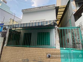 Bán nhà cấp 4 nguyễn thái sơn p5 gò vấp (5,5x15m) + hẻm xe hơi + gpxd cao tầng  0933 523 ***