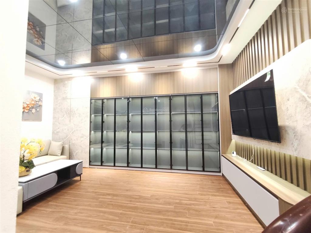 Nhà đẹp kiến hưng  nội thất 5 sao  5 tầng  tương lai mặt phố