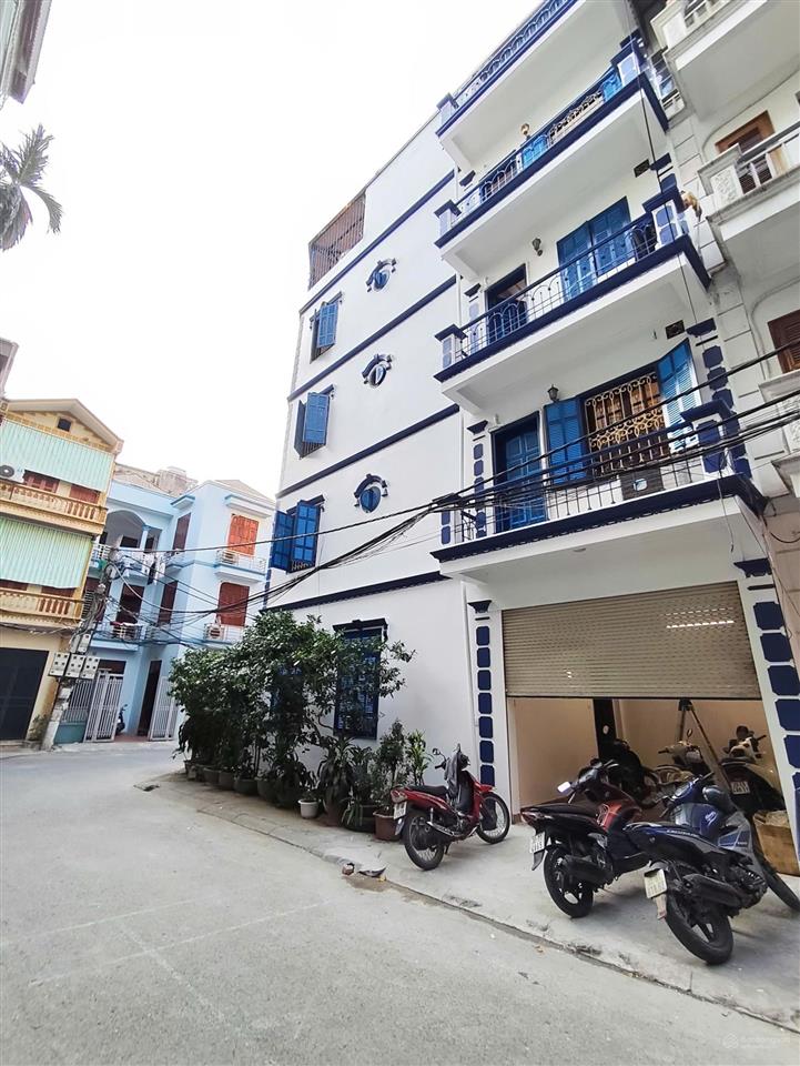 Cho thuê nhà lô góc 5 tầng kim giang (60m2) ô tô tránh đỗ cửa, full đồ, tiện ở và làm văn phòng