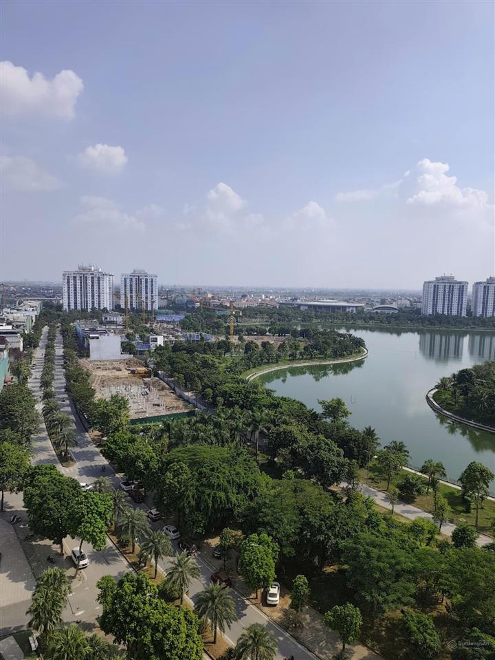 Cho thuê căn góc 3pn view trọn hồ điều hòa  kđt thanh hà cienco 5  giá chỉ 8.x triệu