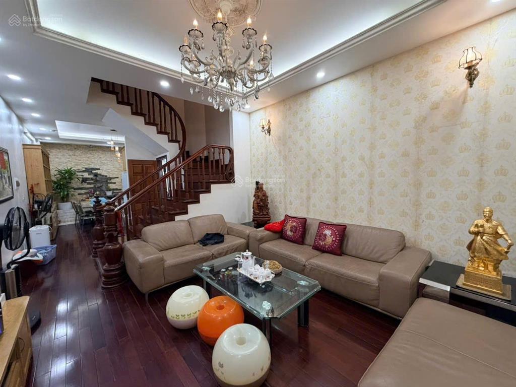 Bán liền kề khu đô thị văn quán  hà đông, full nội thất gỗ xịn, có hầm để xe, giá nhỉnh 20 tỷ