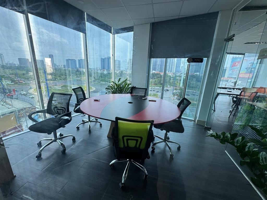 Cho thuê văn phòng tầng trệt mặt tiền lương định của, q2  250m2  60tr/tháng   0971 079 ***