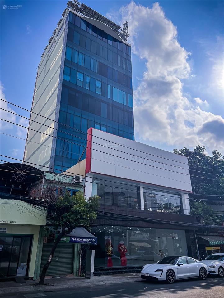 Văn phòng siêu rẻ khu đường cách mạng tháng 8, quận 3, 155m²  40 tr/tháng  0971 079 ***