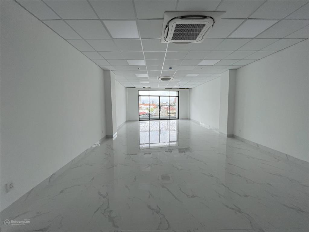 Cho thuê văn phòng hòa hưng quận 10  100m2 giá rẻ vô đối 21 triệu/tháng   0971 079 ***