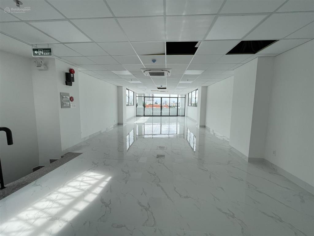 Cho thuê văn phòng hòa hưng quận 10  100m2 giá rẻ vô đối 21 triệu/tháng   0971 079 ***