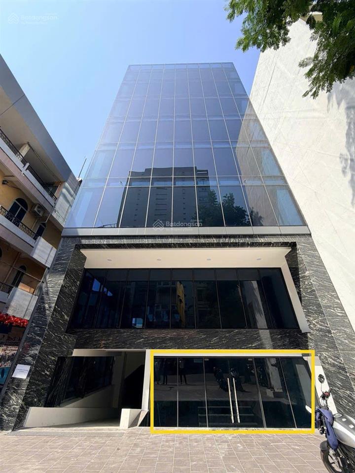 Cho thuê văn phòng đường phó đức chính diện tích đa dạng  giá chỉ 20usd/m2  0971 079 ***