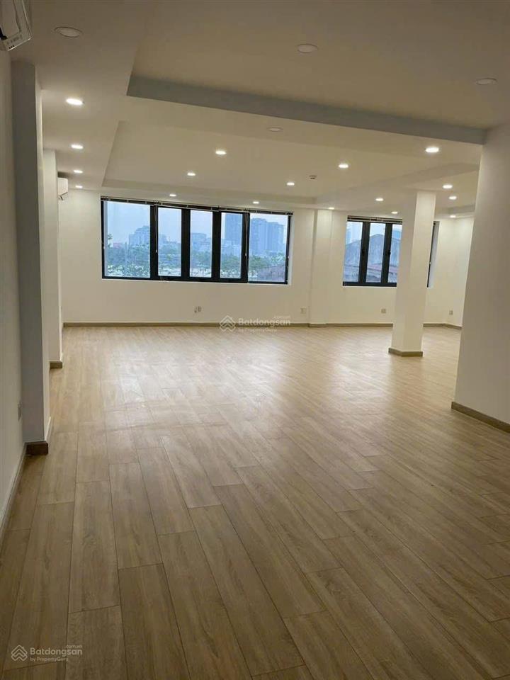 Cho thuê văn phòng thảo điền nguyễn văn hưởng  140m2  35tr/tháng   0971 079 ***