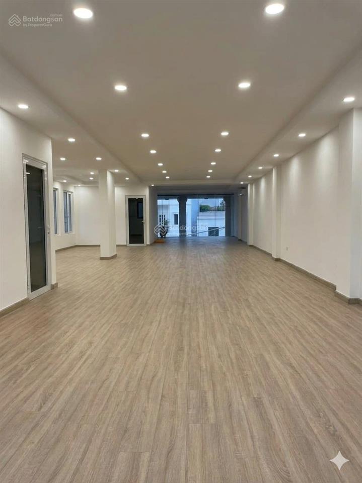Cho thuê văn phòng thảo điền nguyễn văn hưởng  140m2  35tr/tháng   0971 079 ***
