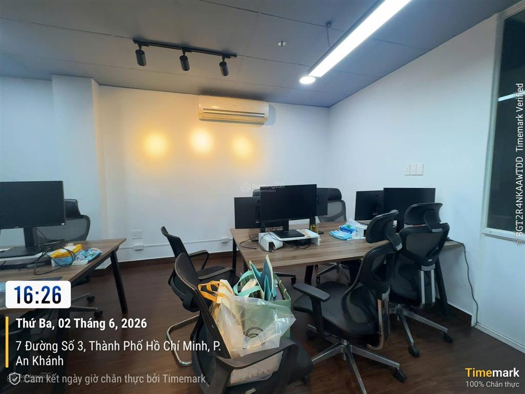 Cho thuê văn phòng khu trần não, q.2  diện tích 100m2  32tr/tháng   0971 079 ***