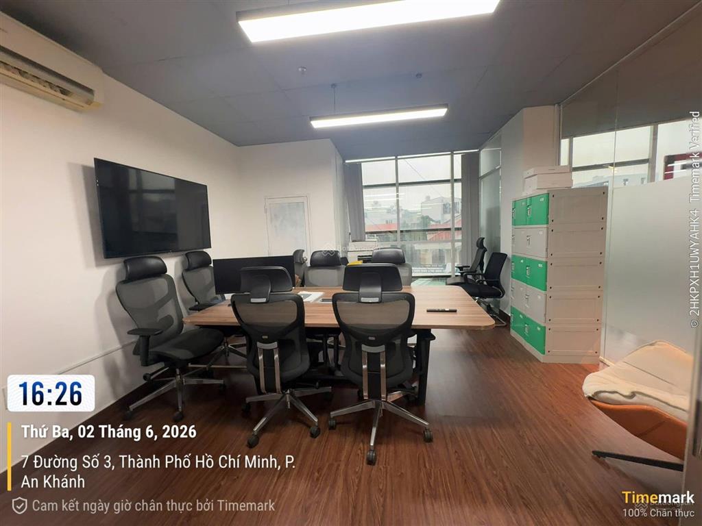Cho thuê văn phòng khu trần não, q.2  diện tích 100m2  32tr/tháng   0971 079 ***