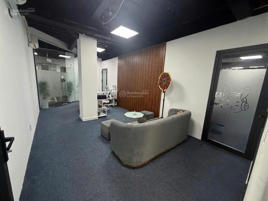 Cho thuê văn phòng đường ung văn khiêm  220m²  65tr/tháng  ngăn phòng sẵn  0971 079 ***