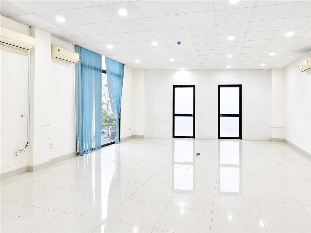 Văn phòng cho thuê khu trần não, q. 2  diện tích 80m²  20tr/tháng   0971 079 ***