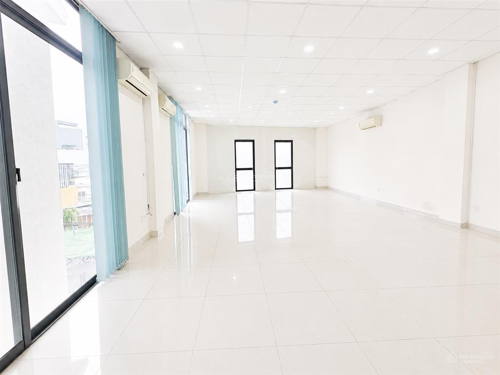 Văn phòng cho thuê khu trần não, q. 2  diện tích 80m²  20tr/tháng   0971 079 ***