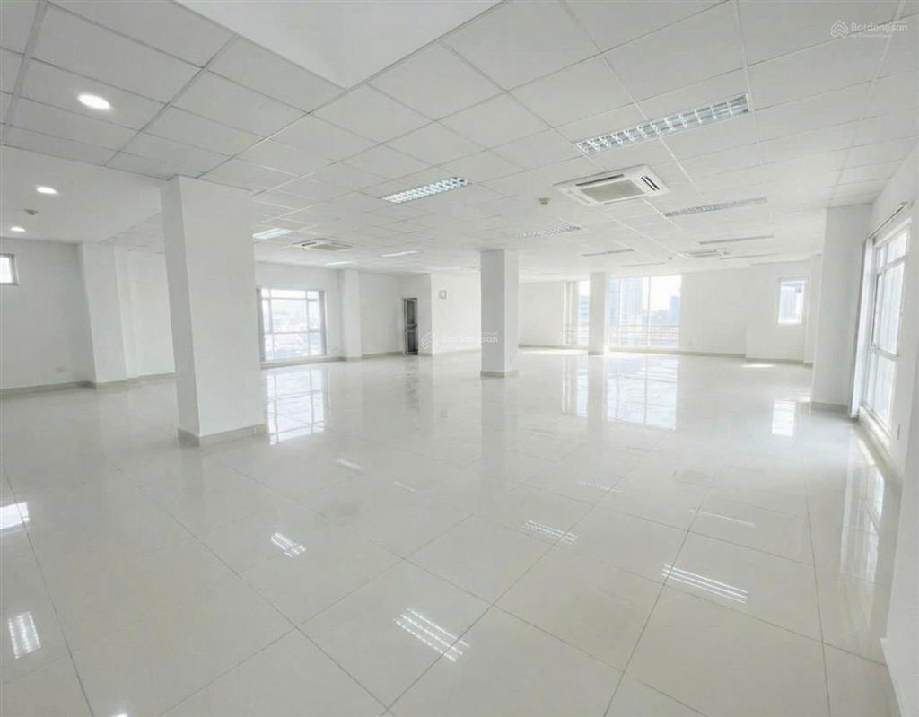 Văn phòng cho thuê đường d5 nguyễn văn thương  100m²  25tr/tháng  0971 079 ***
