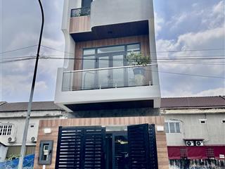 Nhà đường ngô chí quốc, gần chợ rất thuận tiện kinh doanh