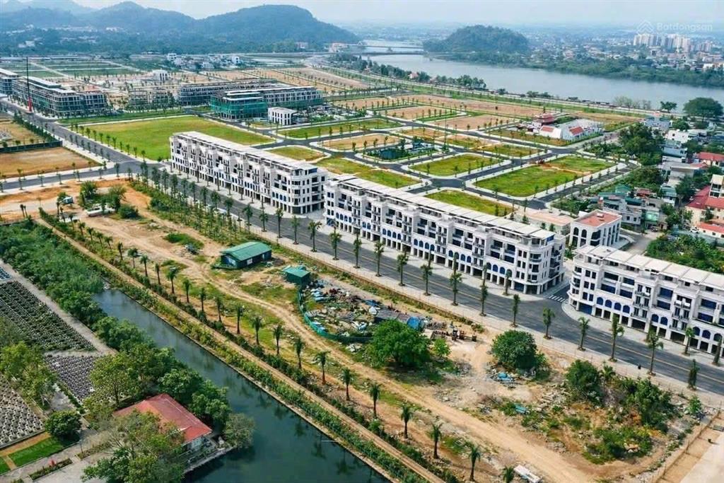 Bán lô đất 80m2 dự án heragon city nam ngạn  0934 636 ***